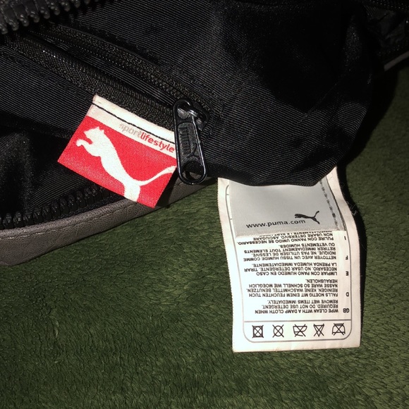 Women’s  Puma SE Puma Way 1 Crossbody Bag / Pouch - Picture 9 of 11